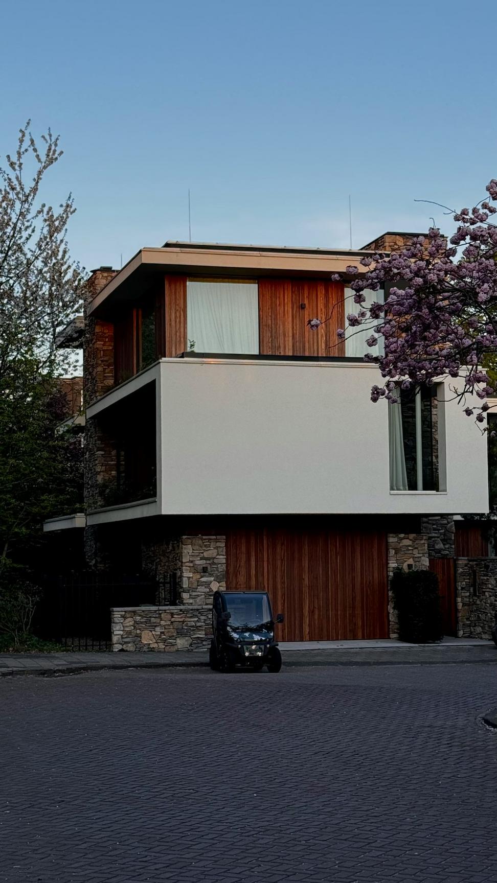 Rosedale Residence Before